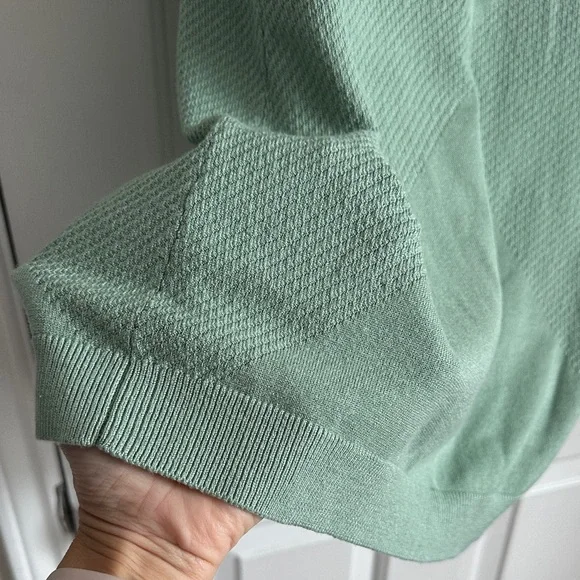 Green Women's Crew Neck Sweater - Picture 4 of 6